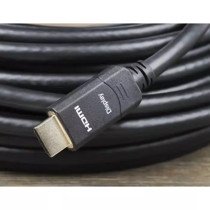 StarTech.com Male HDMI to Male HDMI Cable High Speed 4K @ 30Hz 20 m, HDMM20MA