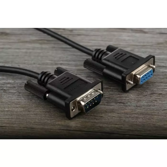 StarTech.com Male 9 Pin D-sub to Female 9 Pin D-sub Serial Cable 3 m PVC, MXT1003MBK
