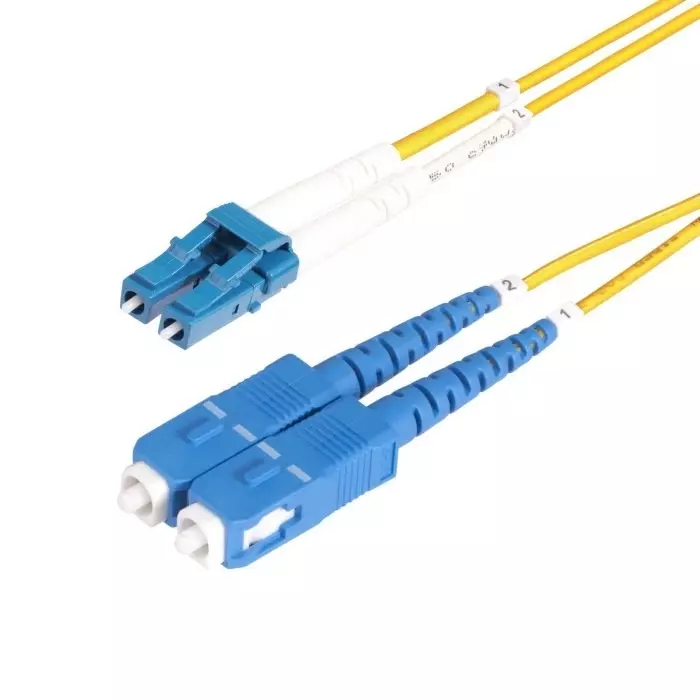 StarTech.com LC to SC Duplex Single Mode OS2 Fibre Optic Cable Yellow 15m, SMLCSC-OS2-15M