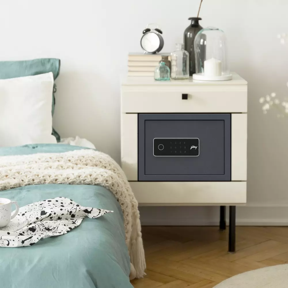 Godrej Home Locker NX PRO Plus 15 L Digital + Biometric Ebony