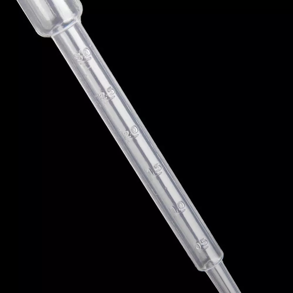 wkm-pasteur-pipette-plastic-3-ml-capacity-155-mm-length-20-drops-per-ml-graduation-at-05-ml-ktn400-pack-of-500-pcs