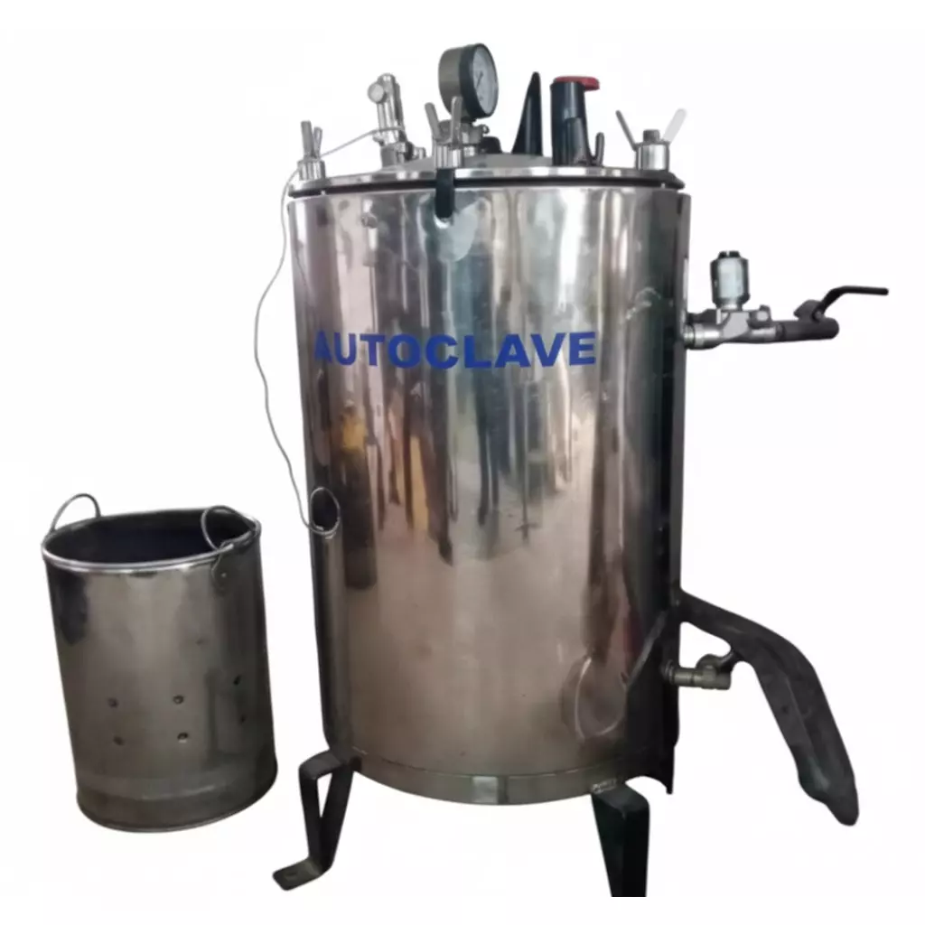 KRISK 150 L Automatic Autoclave Double Wall Construction 40 PSI Maximum Pressure and 15 PSI Working Pressure, KRI/SEI/ 1106