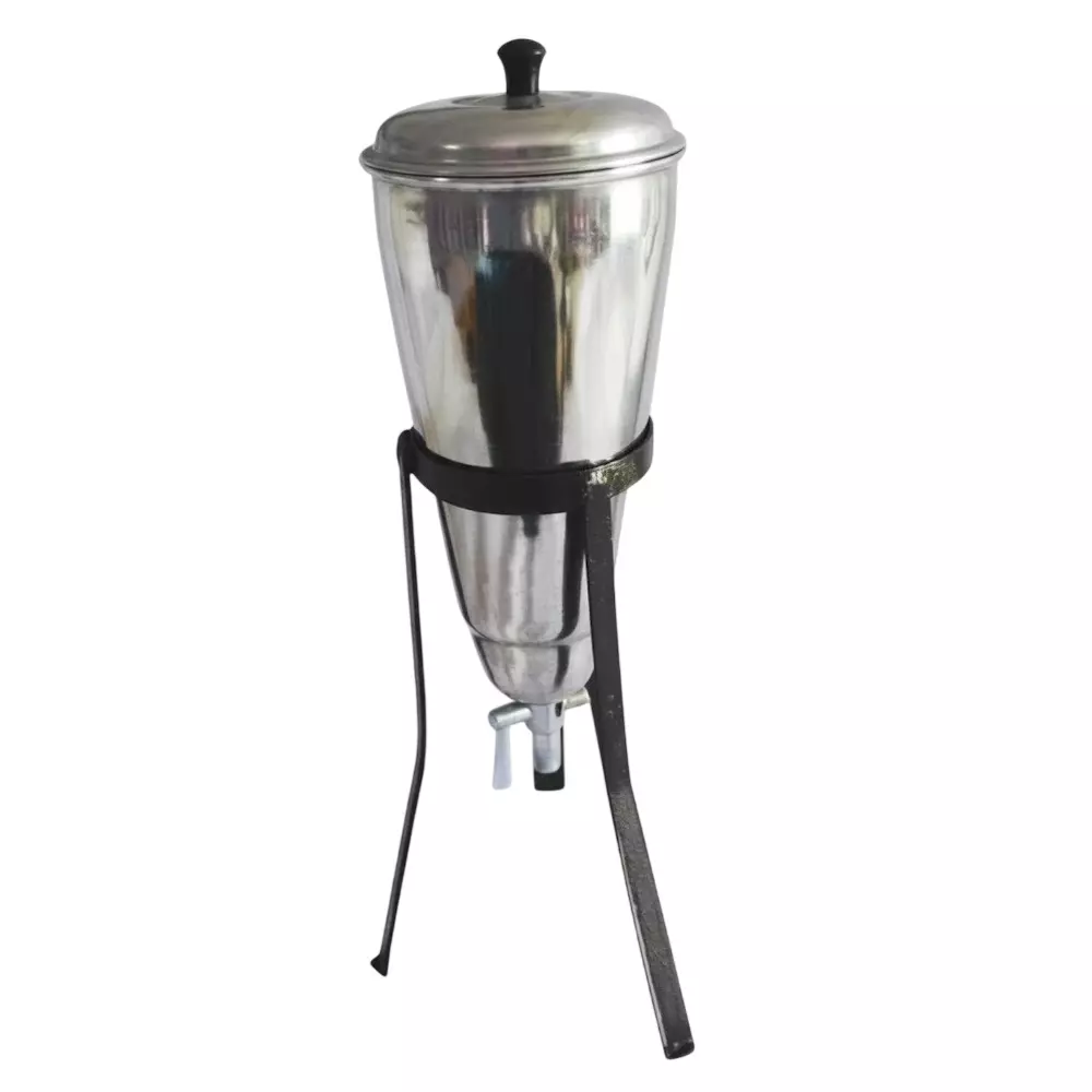 Scientech 500 ml Conical Percolator With Stand in Silver Color Metal Body, SE-283