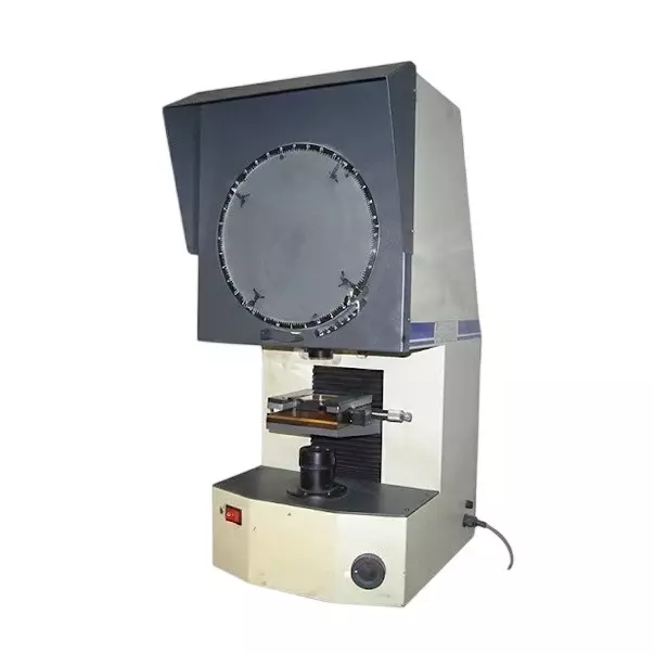Scientech Profile Projector With 200 mm Dia. Rotatable Radiate Screen and Triple Revolving Nosepiece, SE-382
