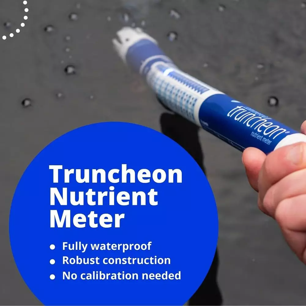 Bysafe Truncheon Nutrient Meter With 0.2 – 3.6 EC, 2 – 36 CF, 100 – 1800 ppm 500(TDS), 140 – 2520 ppm (ppm 700) Range for Laboratories, TRUNV2
