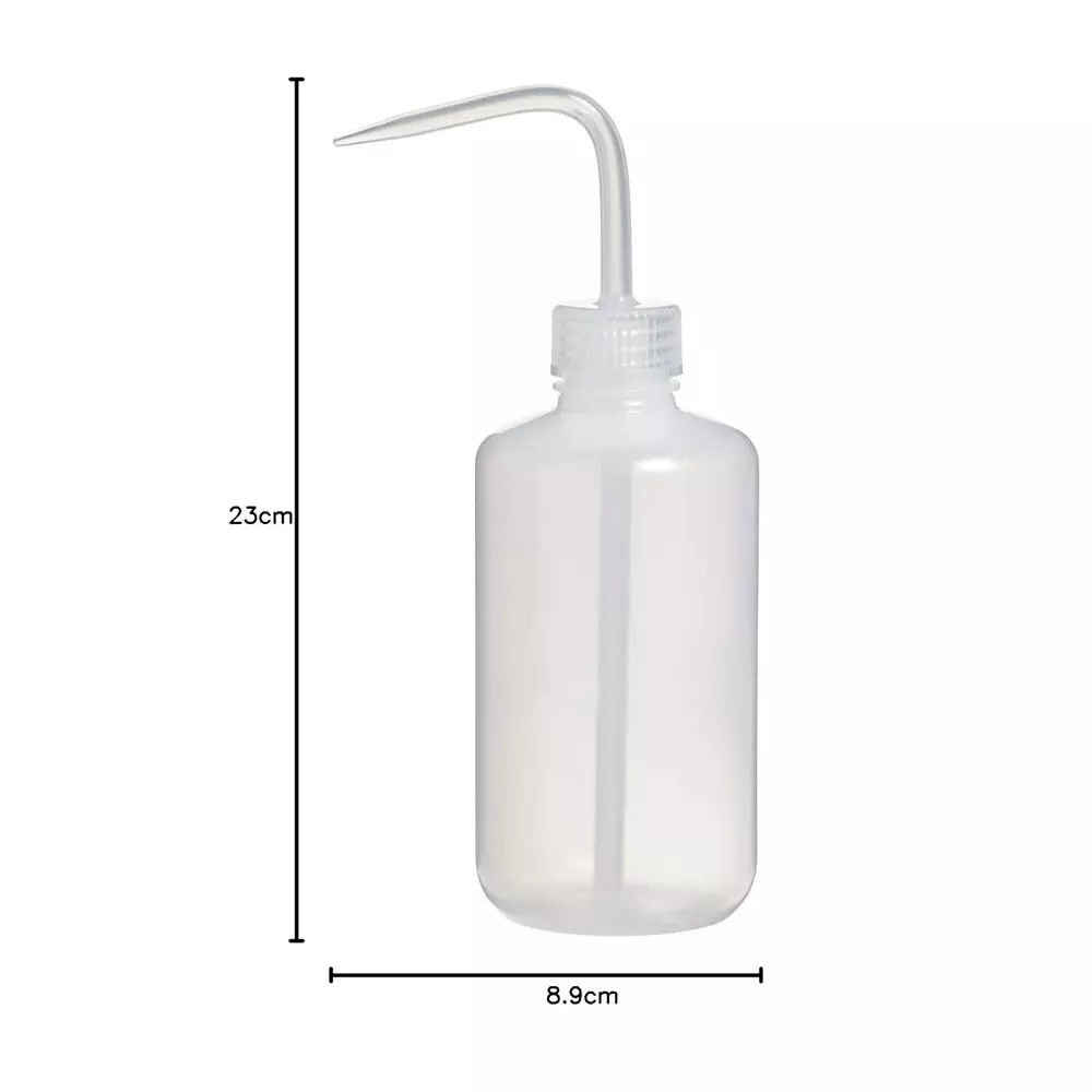 wkm-economy-squeeze-wash-bottle-transparent-plastic-250-ml-capacity-leakproof-cap-with-angled-nozzle