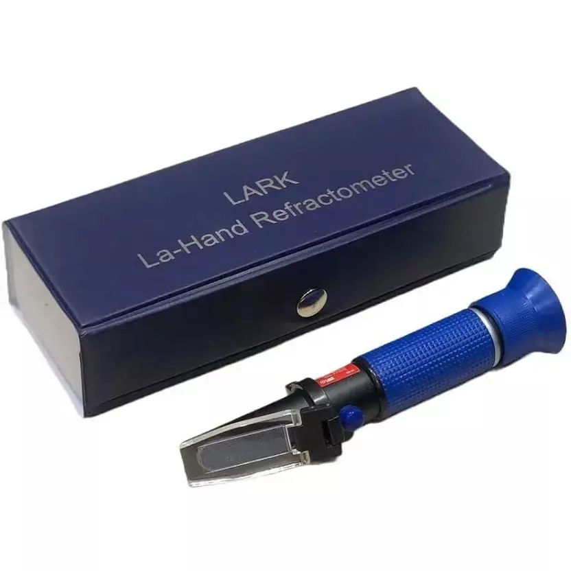 LARK Refractometer Hand Held Type 0-32% Brix Range for Measuring Sugar Content in Food Industry