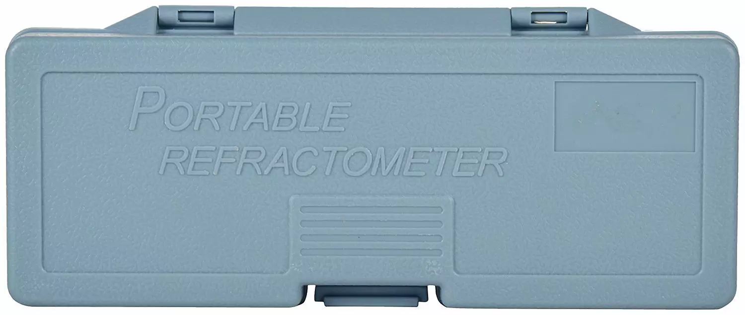 ERMA Refractometer Range : 45-82 Brix