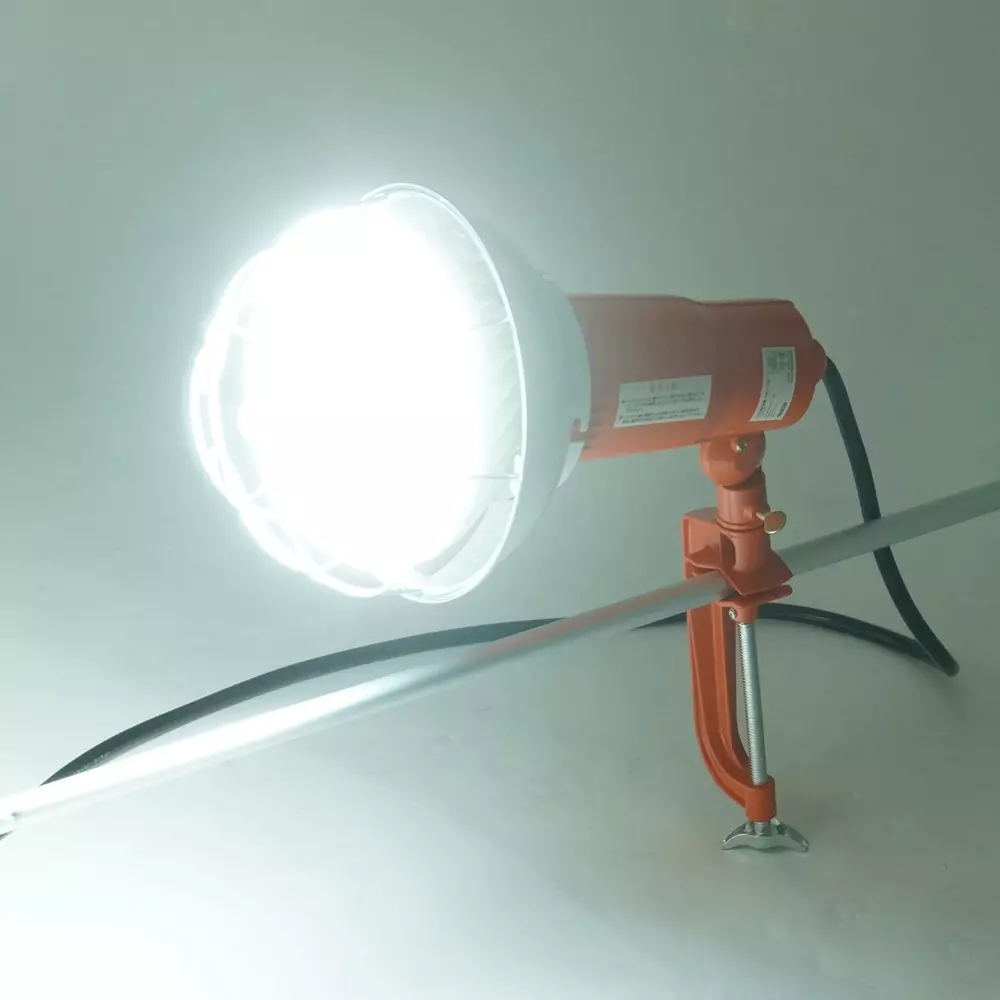 monotaro-led-floodlight-clamp-type-5500lm-plug-type-a-type-b-compatible-ml-tk5553