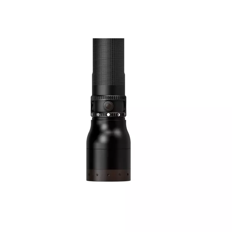 led-lenser-flash-light-black-color-1200-lm-maximum-luminous-flux-and-560-m-beam-distance-p17r-core