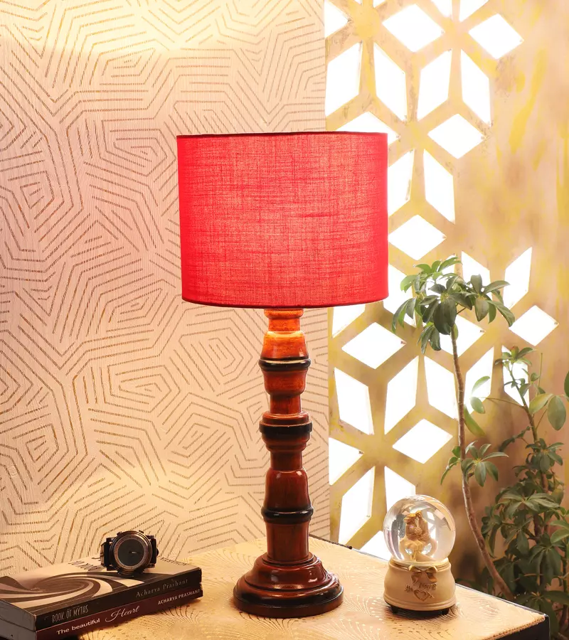 Tucasa NTU-191 B-22 Table Lamp with Wood Base (Red)