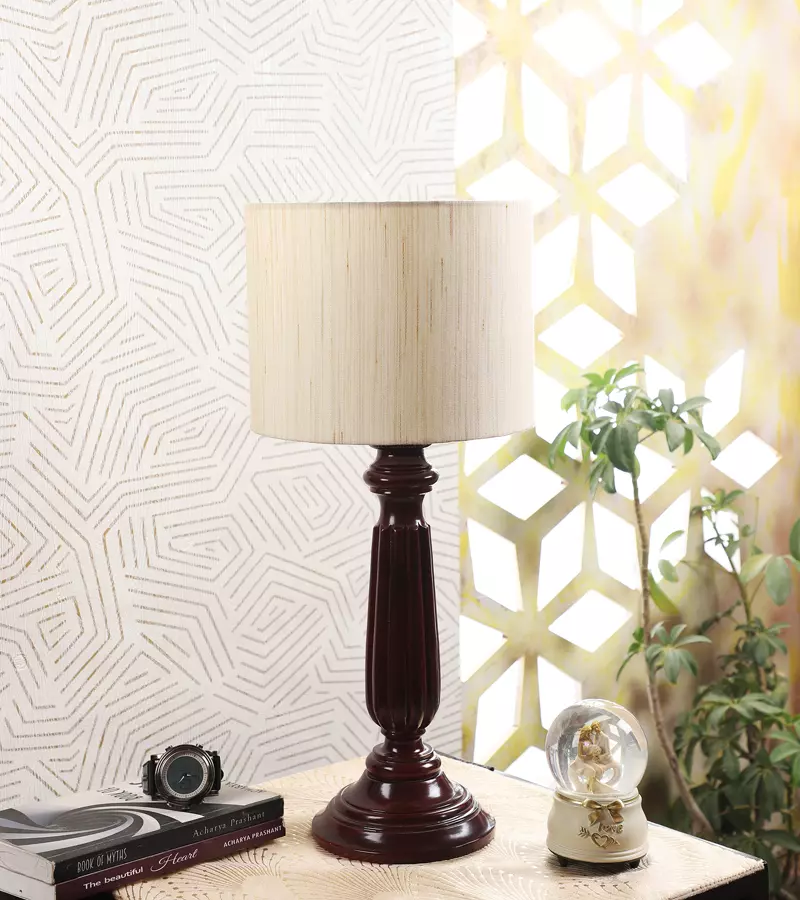 Tucasa NTU-198 B-22 Table Lamp with Wood Base (Beige)