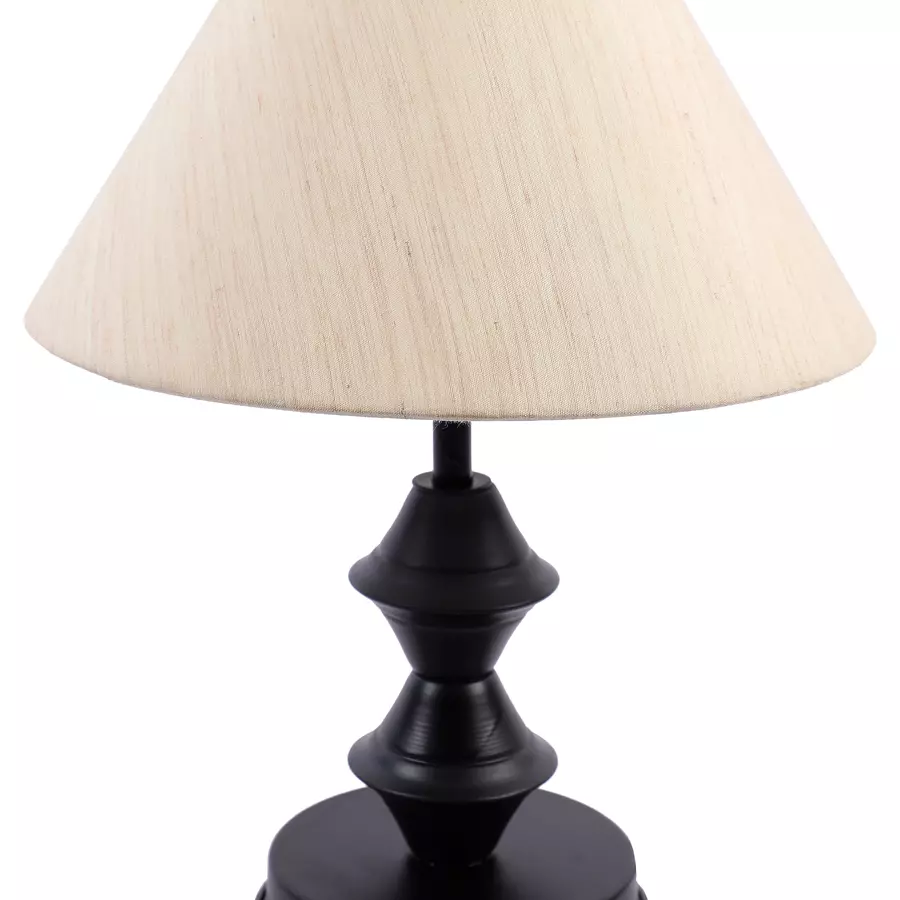 Tucasa NTU-275 B-22 Table Lamp with Metal Base (Beige)