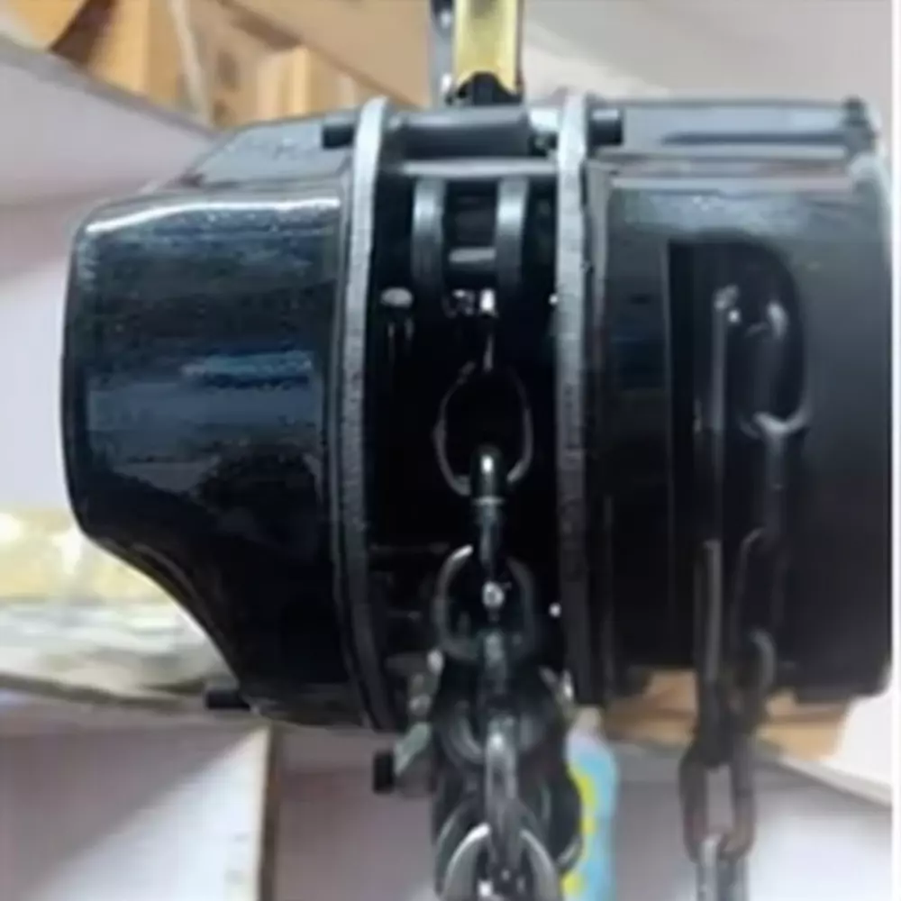 Crown Power Chain Pulley Block 3000 Kg (3 Ton) Load Capacity 3 m Lifting Height With 8 mm Load Chain