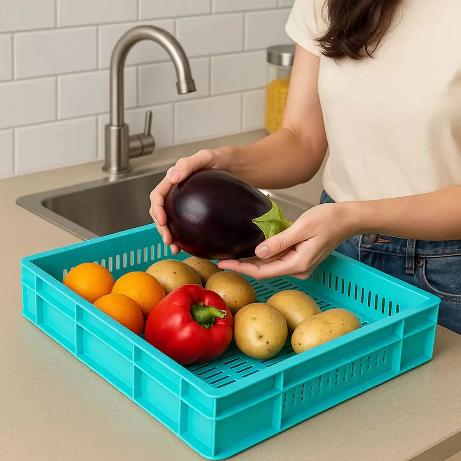 singhal-portable-plastic-jali-crate-light-green-14-l-capacity-600x400x80-mm-pack-of-5