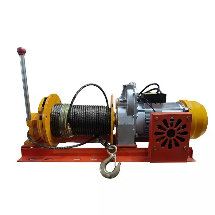 BWI Clutch Winch 70 m Height and 1500 Kg Capacity