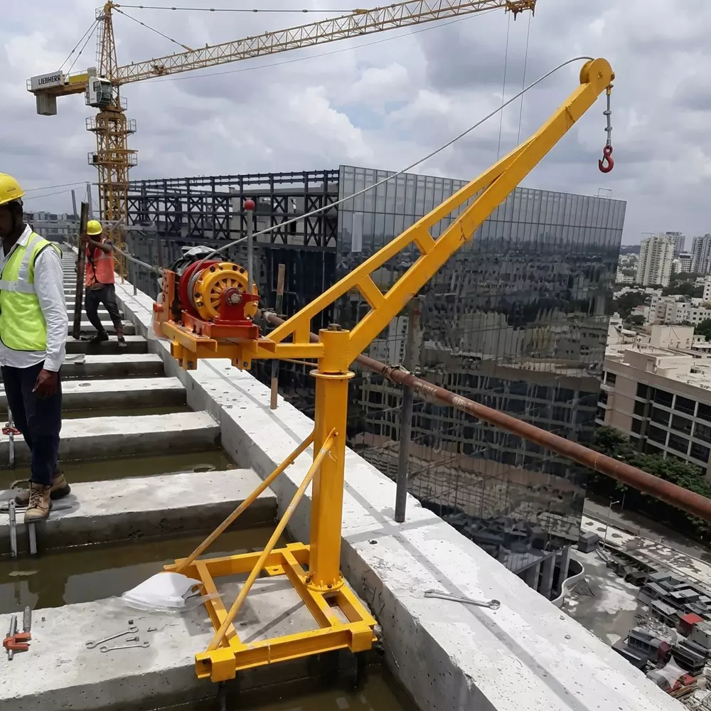 boltz-corporation-mini-crane-360-500-kg-capacity-with-4-hp-motor-50-m-x-8-mm-wire-rope-electric-clutch-winch