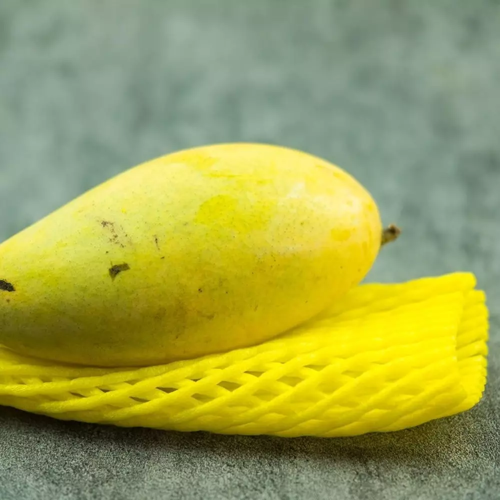 generic-fruit-foam-net-made-of-hdpe-yellow-color-35-m-length-and-size-50-mm-for-wrapping-and-protecting-apples-pears-more