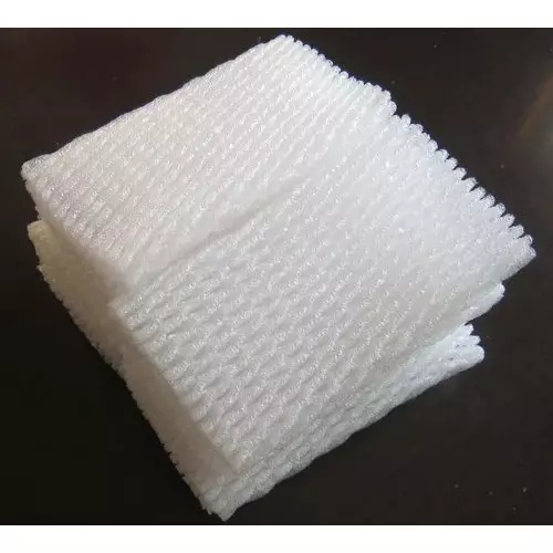 generic-fruit-foam-net-made-of-hdpe-white-color-35-m-length-and-size-50-mm-for-wrapping-and-protecting-apples-pears-more