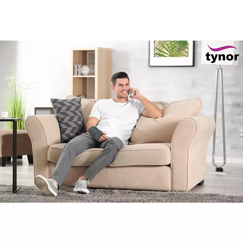 Tynor Elastic Wrist Splint Grey Large Size Left, TA06020