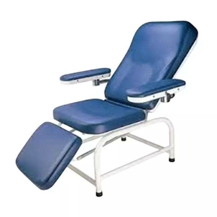 Meditech Blood Donor Couch 200 Kg Or Higher Load Carrying Capacity Head Rest Glass Holder MS Powder Coated, MHC/BLD-04