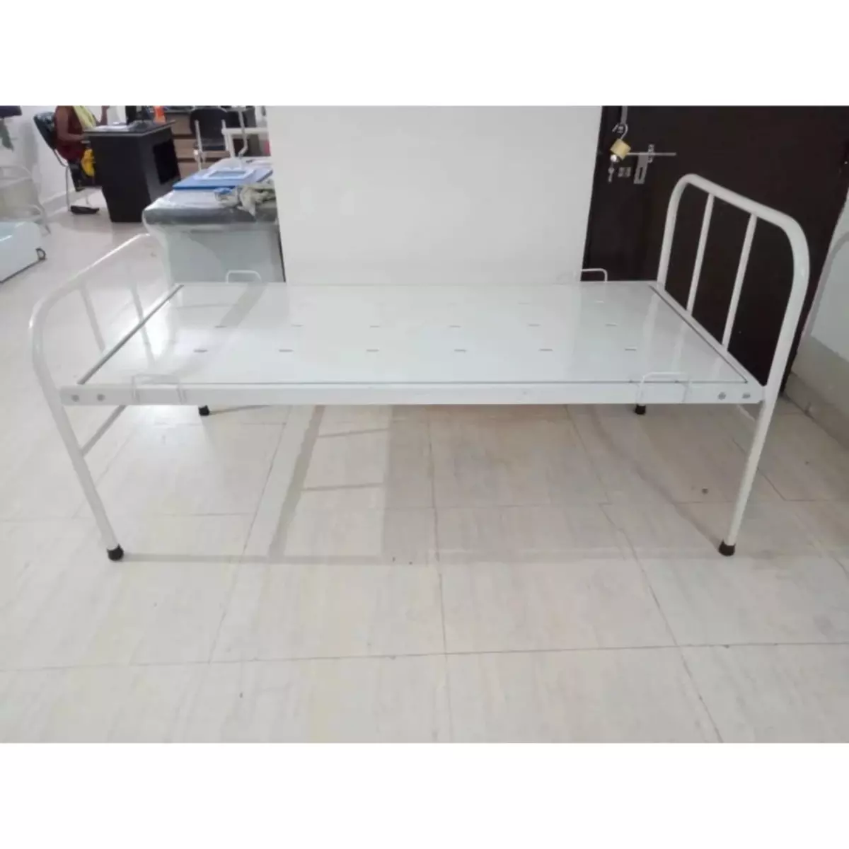 ceyonelifecare-general-bed-iron-body-white-color-and-80-kg-load-capacity-for-hospitals-and-clinics