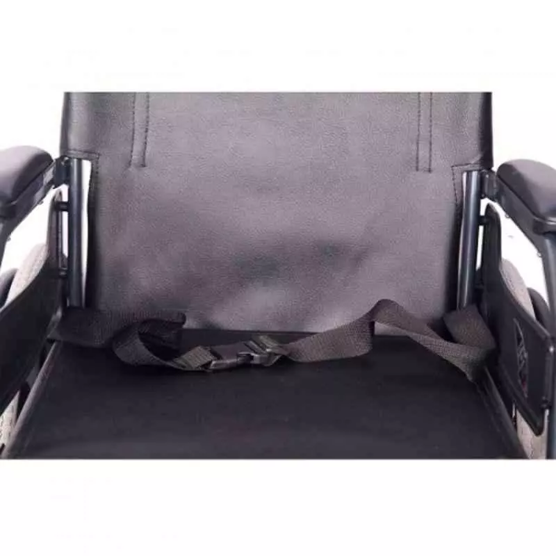 Karma Healthcare Wheelchair 44.45 cm (17.5 inch) Seat Width 100 Kg Load Capacity Flip Up Armrest, Champion 200 Mag