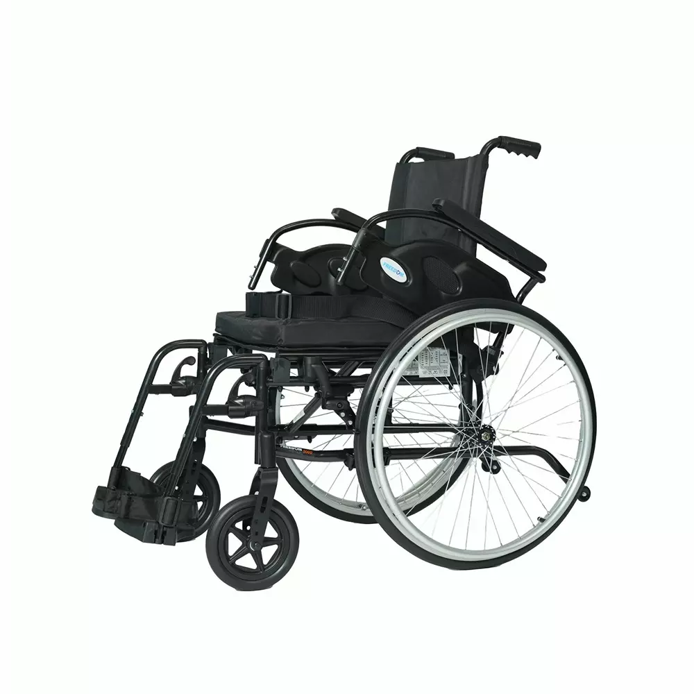 Forza Freedom Wheelchair 125 Kg Weight Capacity Self-Propelled/Attendant With Foldable Black, WC5000-SP