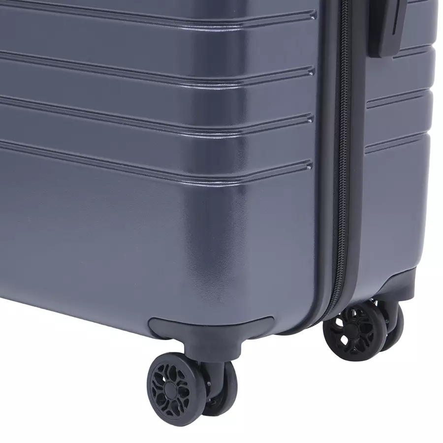 SWISS MILITARY Arctic Elite 68 L Grey Polycarbonate Spinner Suitcase, ARCTIC_HTL143_GRY_65CM