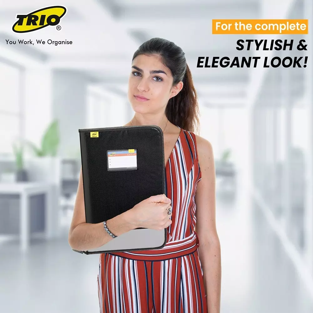 trio-40-pockets-urban-portfolio-b4-257x364-cm-leather-black-upc40b4