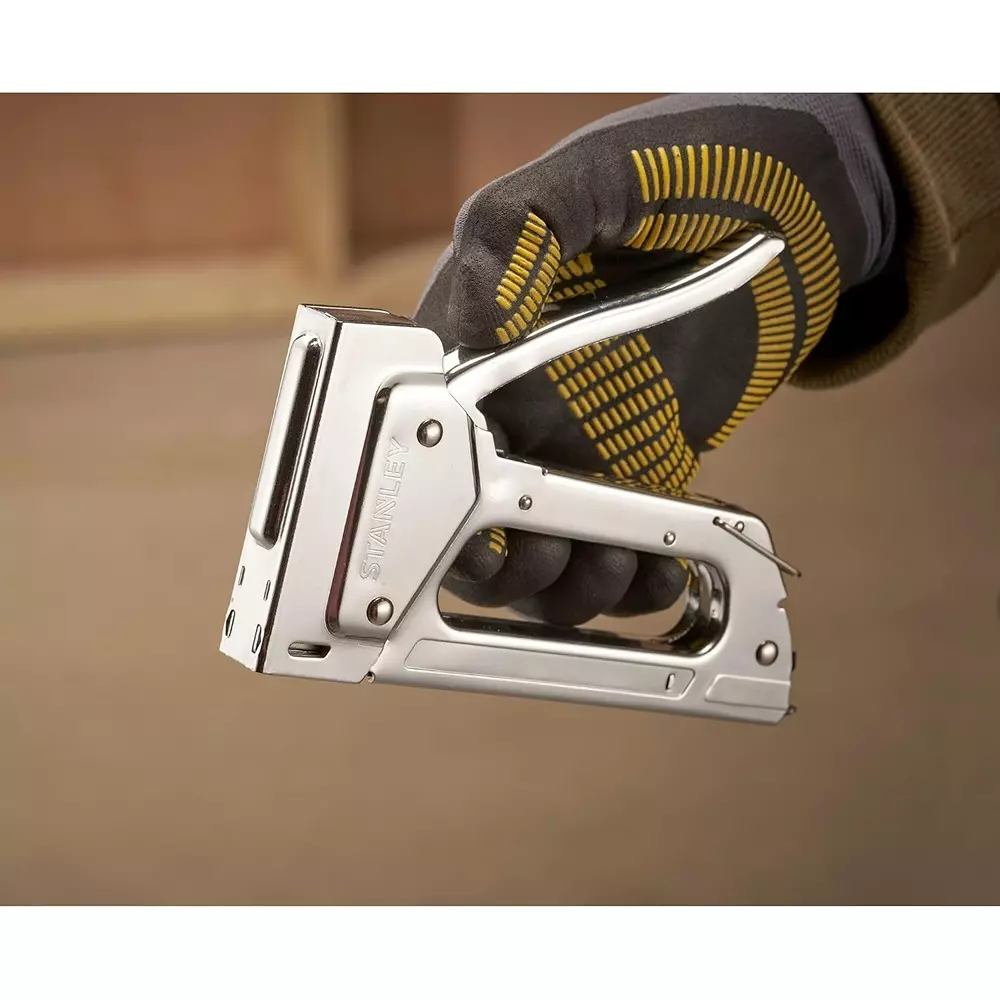 stanley-staple-gun-chrome-finish-steel-body-and-anti-jam-mechanism-6-tr45