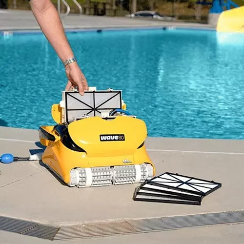 Maytronics Dolphin Wave 80 CB Robotic Pool Cleaner 24 m Swivel Cable Cable Length Pool Size Up to 20 m