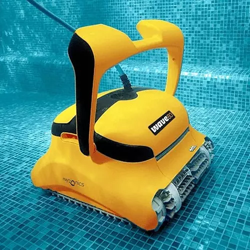 Maytronics Dolphin Wave 80 CB Robotic Pool Cleaner 24 m Swivel Cable Cable Length Pool Size Up to 20 m