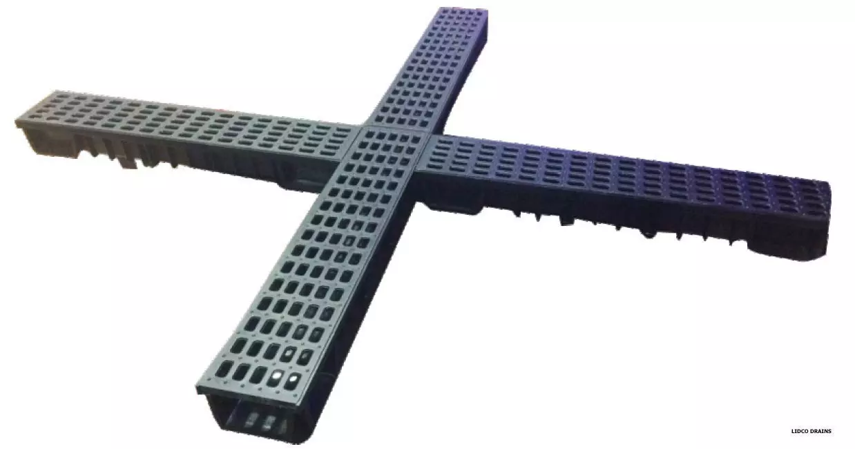 vida-bath-water-stop-drain-jali-hdpe-high-density-polyethylene-black-color-1000-x-100-x-57-mm-size