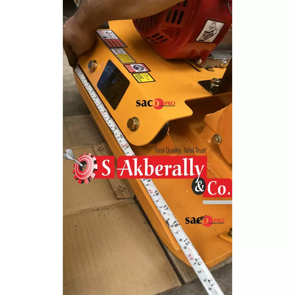 saco-pro-4-ton-plate-compactor-machine-with-motor-55-hp-motor-power-and-15-kn-centrifugal-force-pc-90-motor