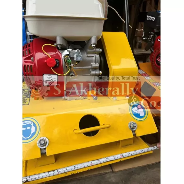 saco-pro-6-ton-plate-compactor-with-petrol-engine-20-kn-centrifugal-force-and-3-hp-motor-power-ct-120-engine