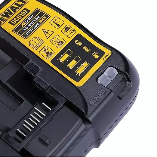 Dewalt Versatile Charger DCB107-B1