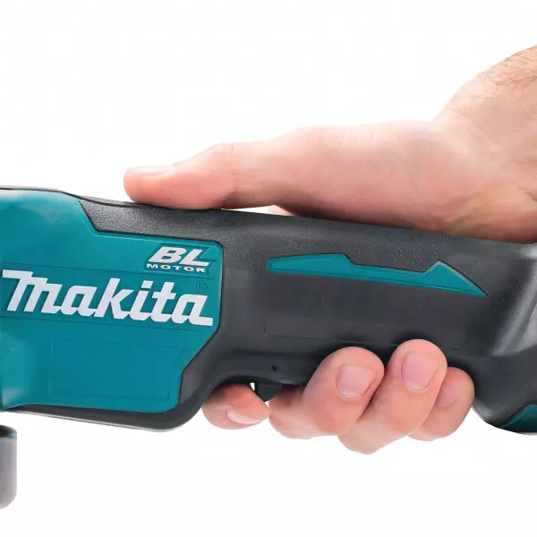 Makita Cordless Angle Grinder 18 V LXT Li-Ion with 125 mm Wheel Diameter and 8500 RPM With Blade & Accessories, DGA505Z