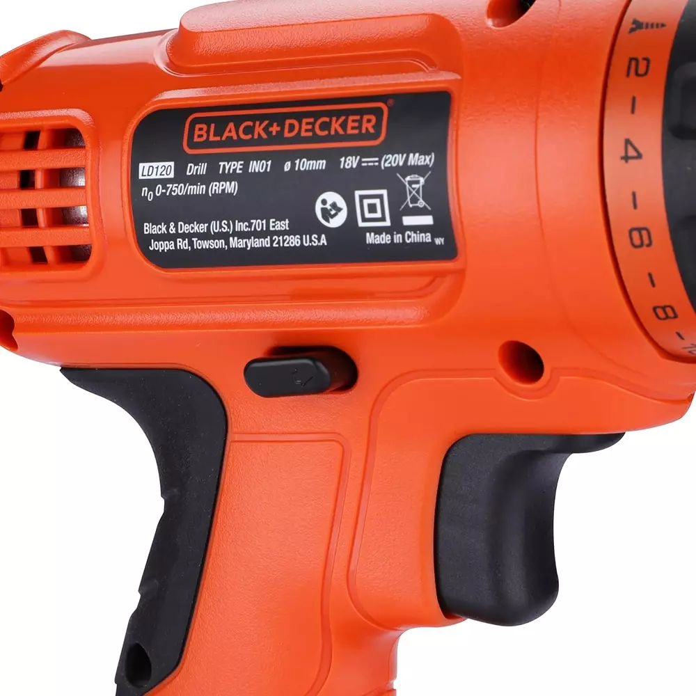 blackdecker-i-20vmax-cordless-drill-driver-30-pc-acc-kit