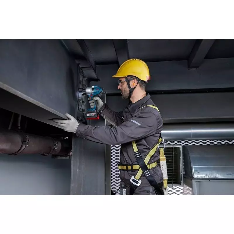 bosch-18-v-cordless-impact-wrench-2000-rpm-no-load-speed-and-780-nm-maximum-torque-06019p40f1-with-battery-charger