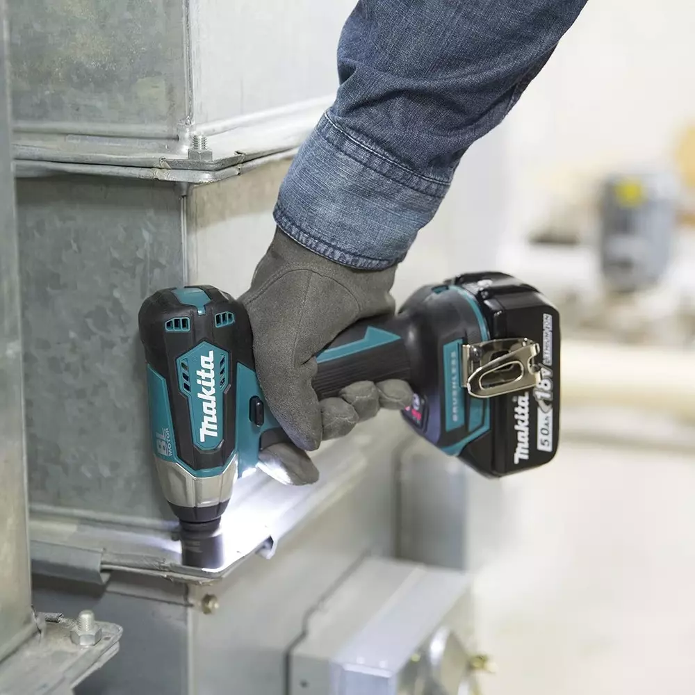 Makita Cordless Impact Wrench 18 V LXT Li-Ion 65/80 Nm Maximum Fastening Torque and 2000/3600 IPM Impact Rate, DTW180Z (Without Battery & Charger)