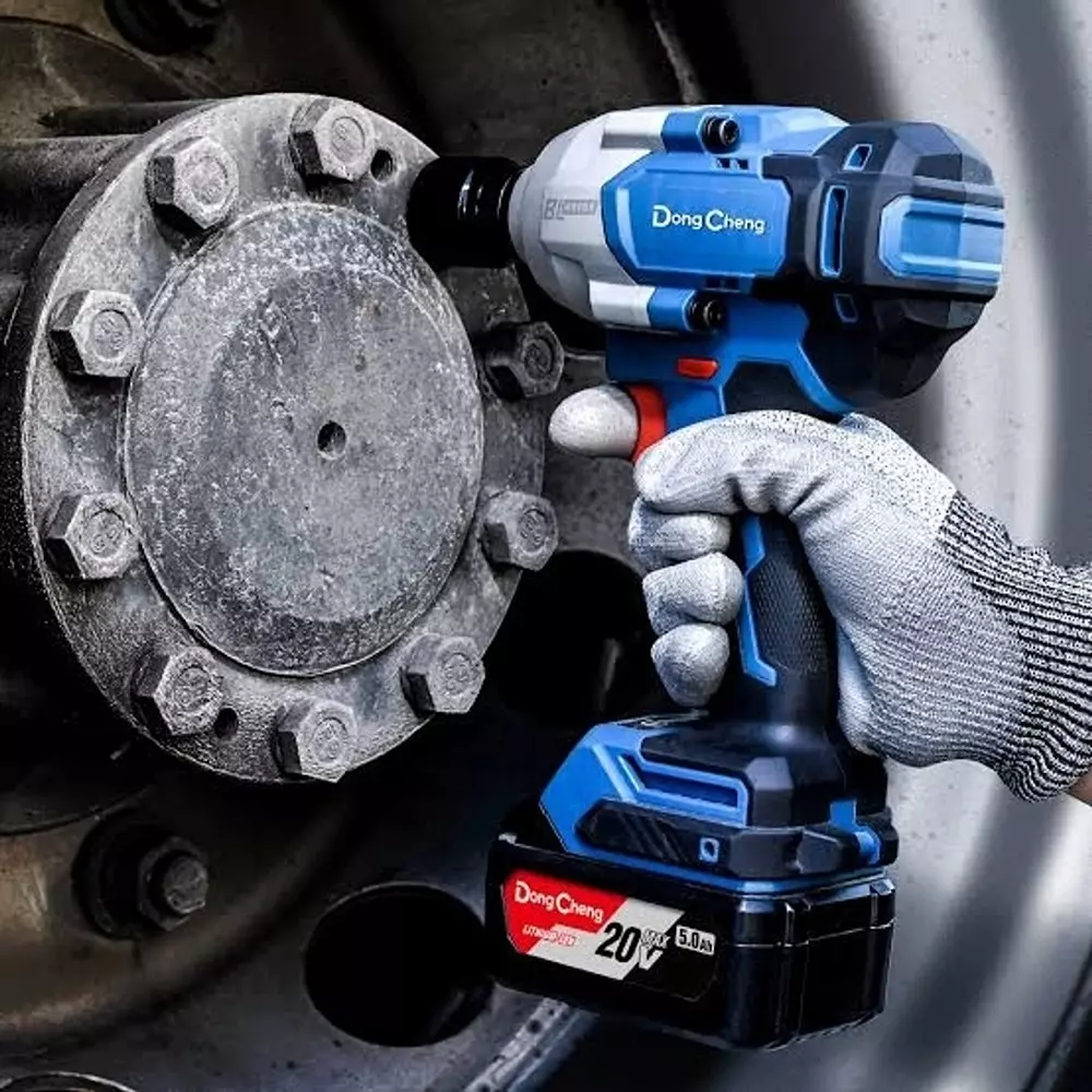 dongcheng-20-v-cordless-impact-wrench-12-inch-127-mm-square-drive-and-698-nm-fastening-torque-dcpb698-type-fk-with-battery-charger
