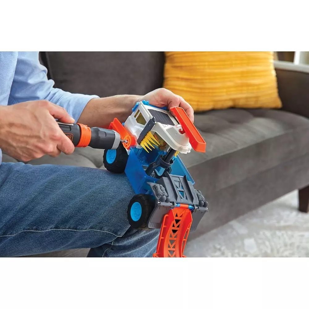 blackdecker-cordless-screwdriver-220-rpm-and-hex-chuck-bcf601aa-with-4-alkaline-batteries-5-bits-and-1-extender