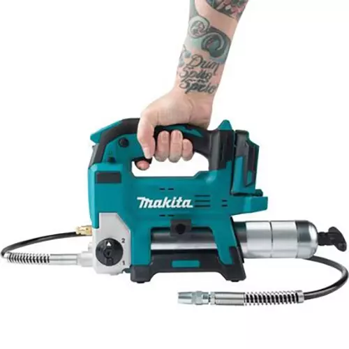 Makita Cordless Grease Gun 18 V LXT Li-Ion 10,000 PSI Maximum Pressure and 290 ml/min Max. Flow Rate, XPG01Z (Without Battery & Charger)