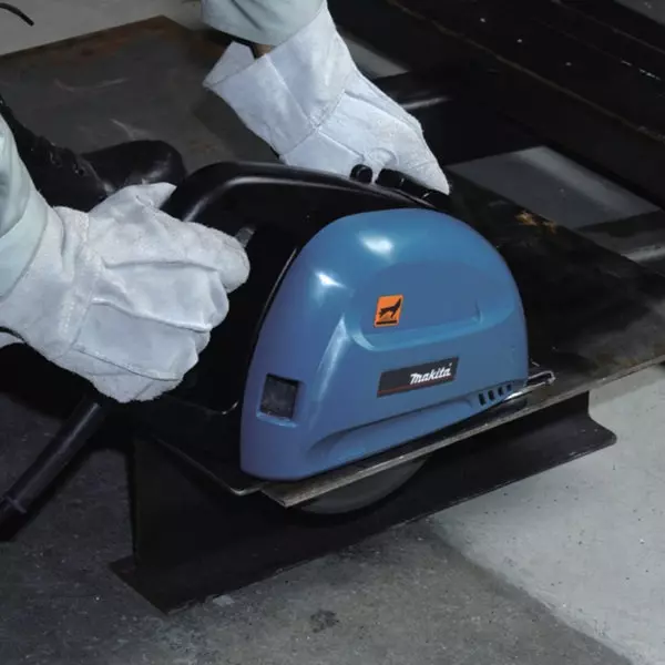 Makita Metal Cutter 185 mm Wheel Diameter 1100 W Power and 3500 RPM No Load Speed with Saw Blade and Accessories, 4131