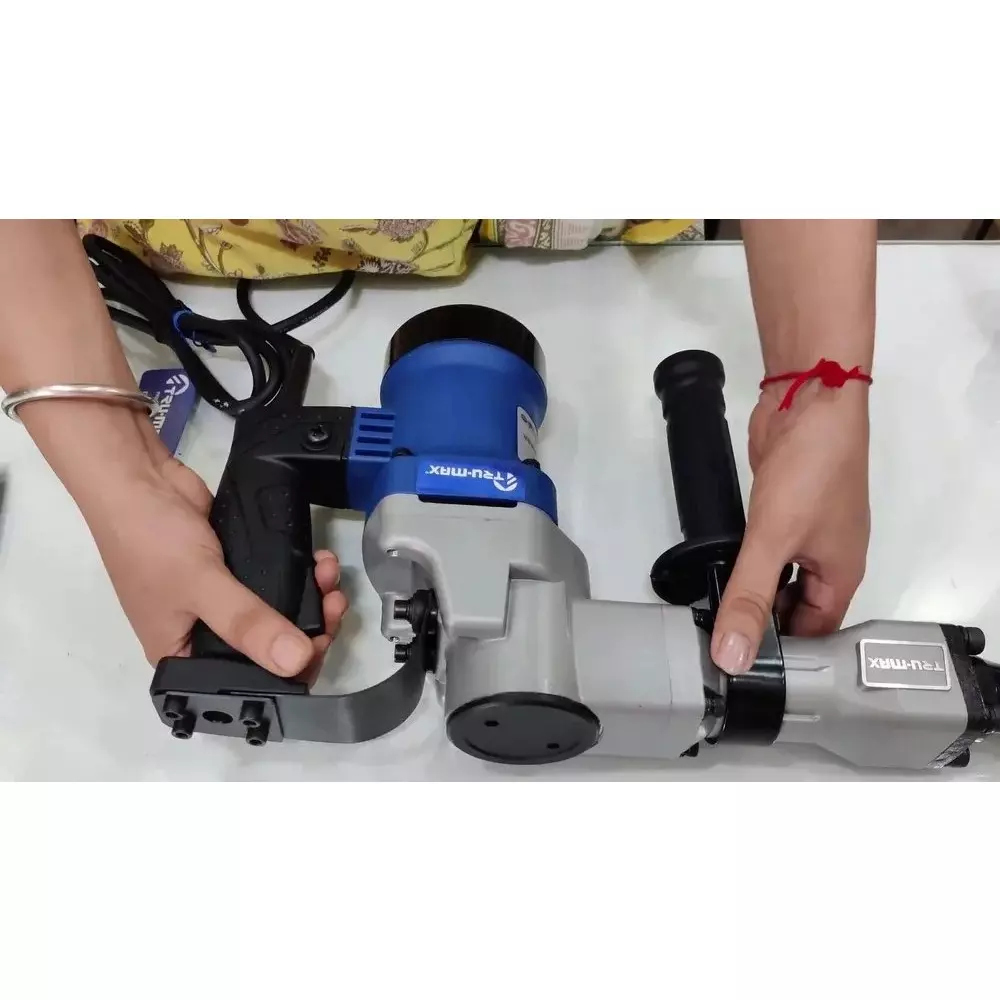 trumax-1350-w-demolition-hammer-10-j-impact-energy-and-3800-bpm-no-load-speed-mx0811-with-2-chisels-other-accessories