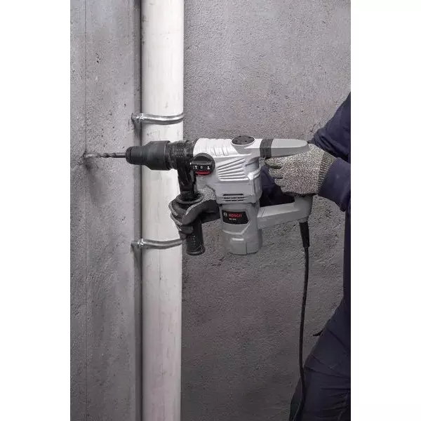 Bosch Rotary Hammer 800 W, 4500 BPM Impact Rate and 4.5 J Impact Energy, BH 426 (Without Drill Bit & Chisel)