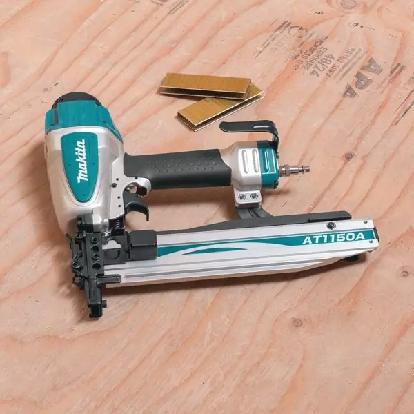 Makita Medium Crown Stapler with 16 Ga 11 mm Wide and 25-50 mm Length, AT1150A