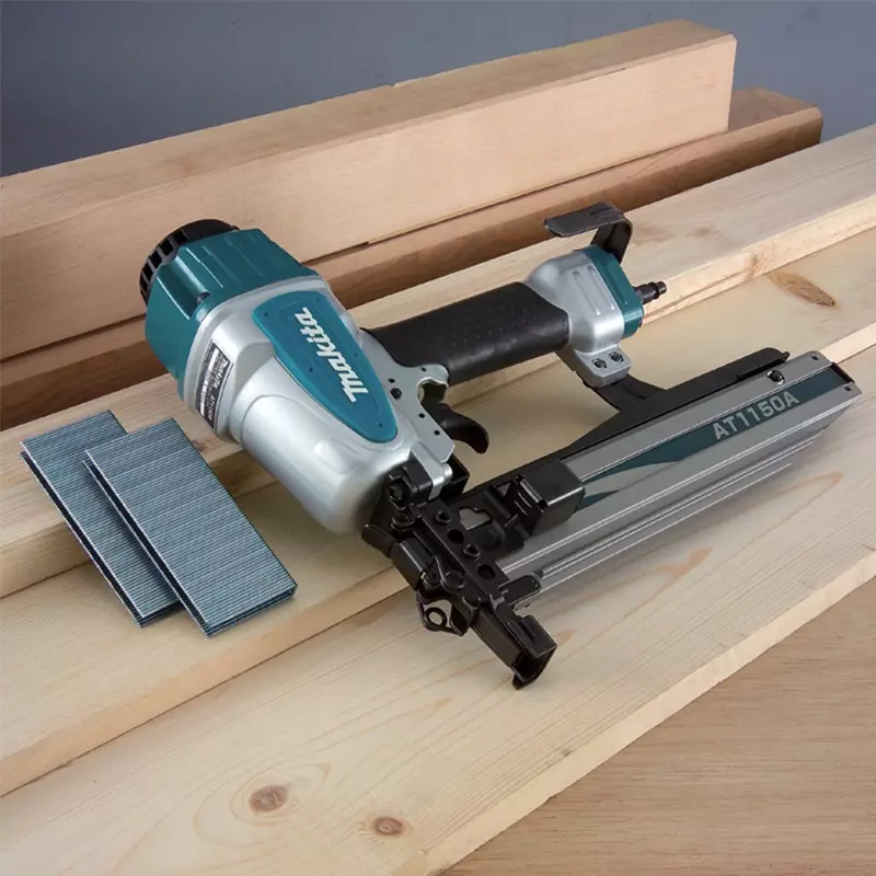 Makita Medium Crown Stapler with 16 Ga 11 mm Wide and 25-50 mm Length, AT1150A