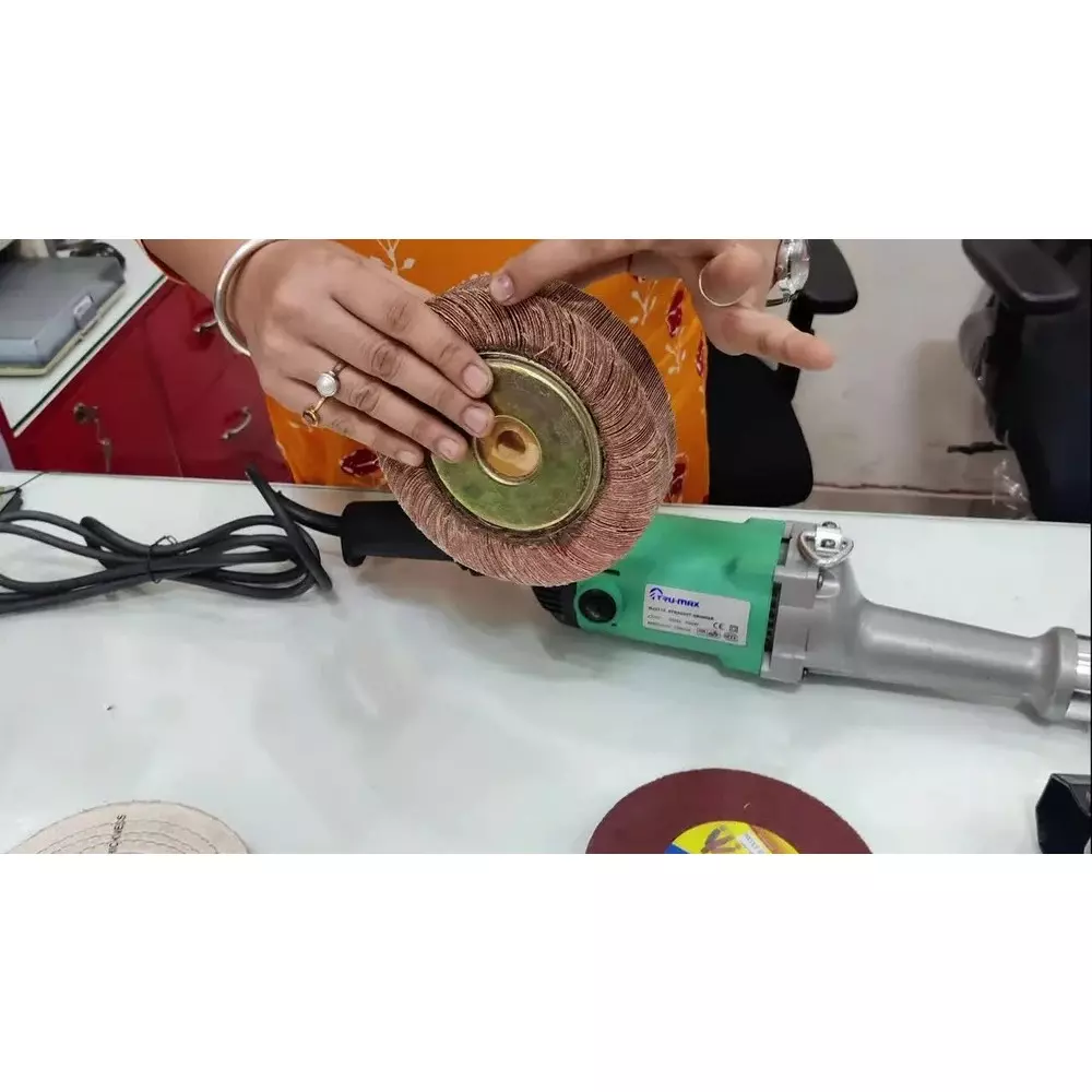 trumax-700-w-straight-grinder-5-inch-125-mm-disc-diameter-and-4800-rpm-no-load-speed-mx2115-without-grinding-wheel